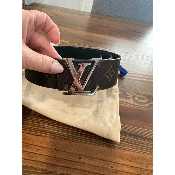 Louis Vuitton 40mm Reversible Leather Belt - Picture 2 of 11